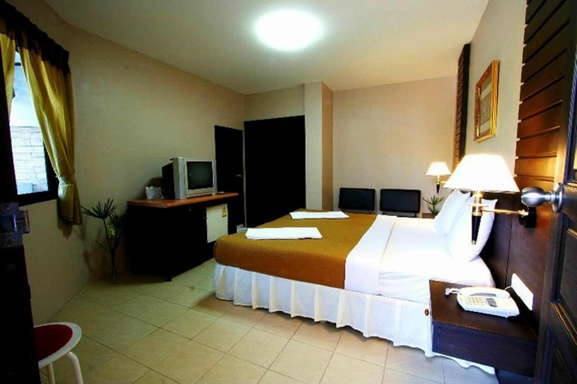Aparthotel Pk Mansion Phuket Esterno foto