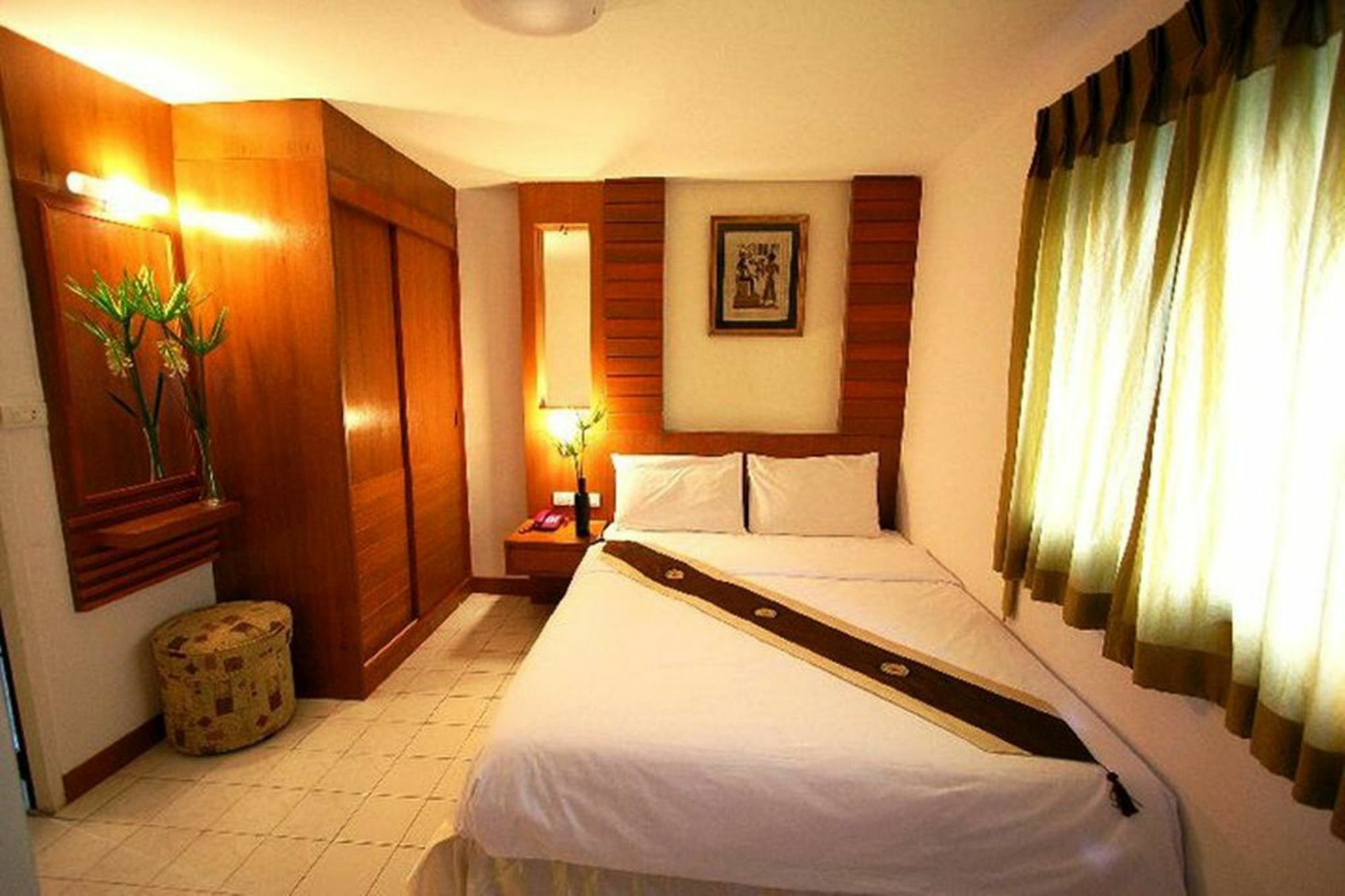 Aparthotel Pk Mansion Phuket Esterno foto